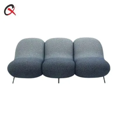 Poilsio trivietė sofa